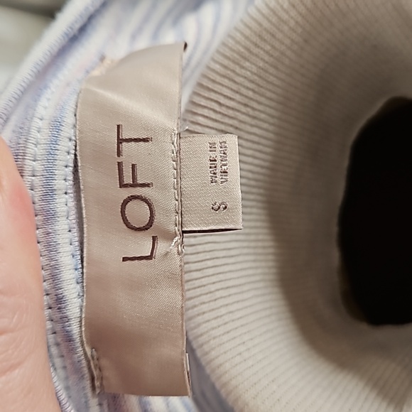 Loft Short Sleeve Top - Picture 9 of 10